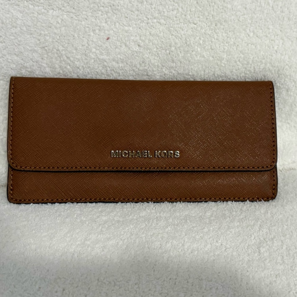 Michael Kors Tan Wallet with Gold Zipper